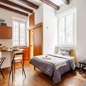 Apartamento Bomboniera Nel Cuore Di Navigli, Milán